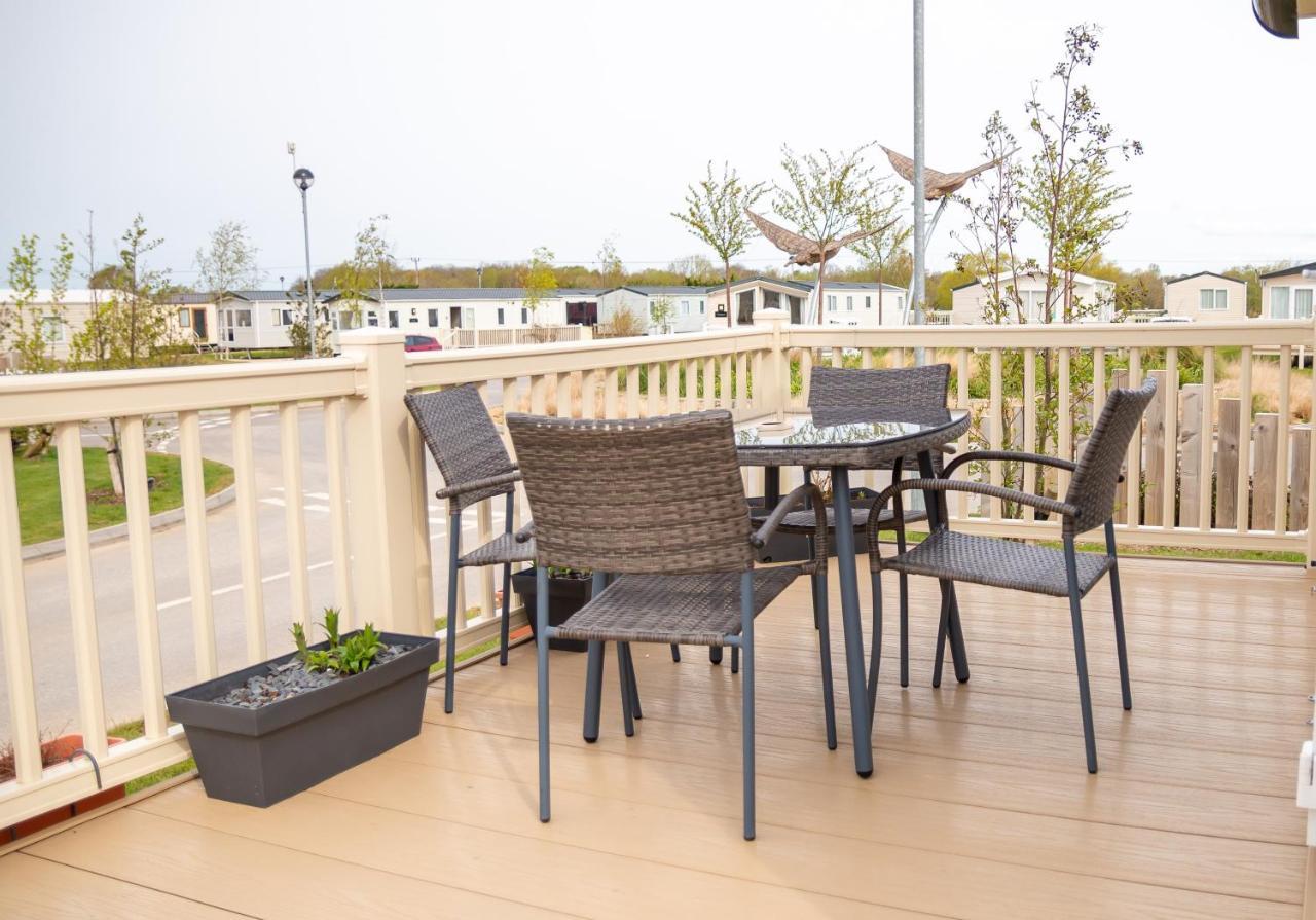 Luxury Lancaster Lodge - The Best Hot Tub Getaway! Tattershall Exterior foto
